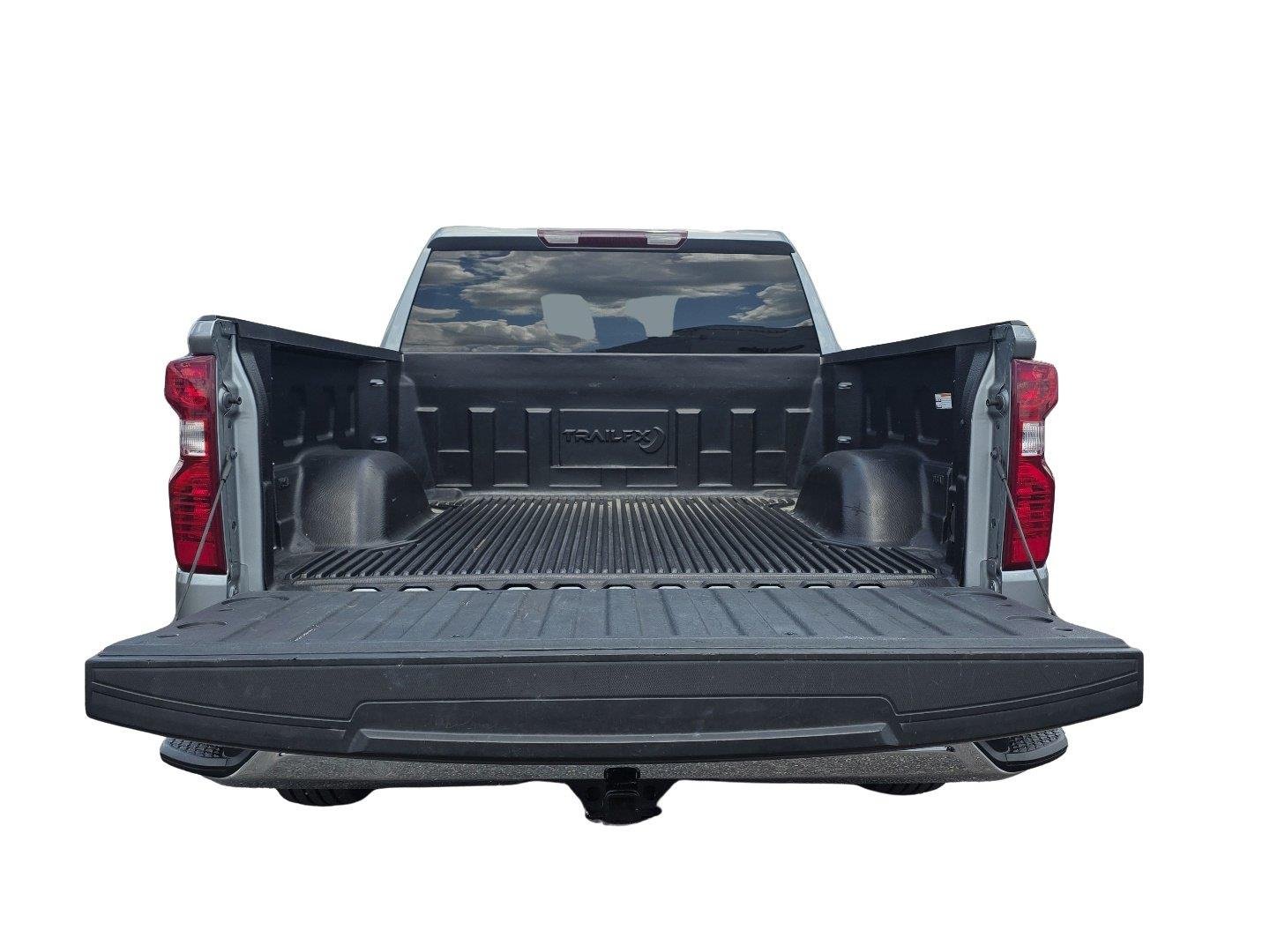 Used 2025 Sterling Gray Metallic Chevrolet LT image 31