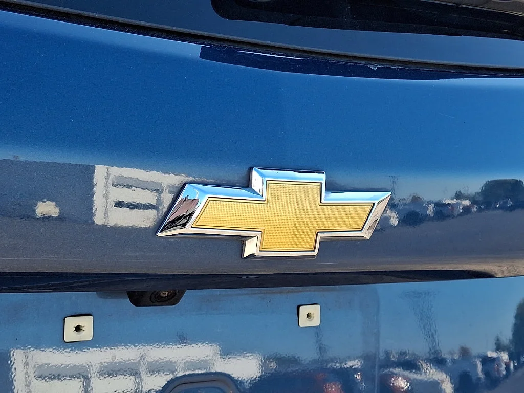 Used 2024 Blue Chevrolet LS image 32