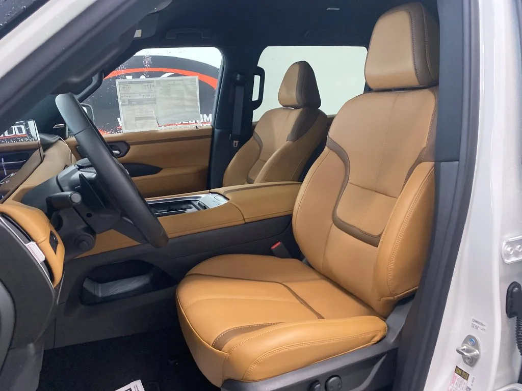 New 2026 Aspen White TriCoat Nissan SL image 15