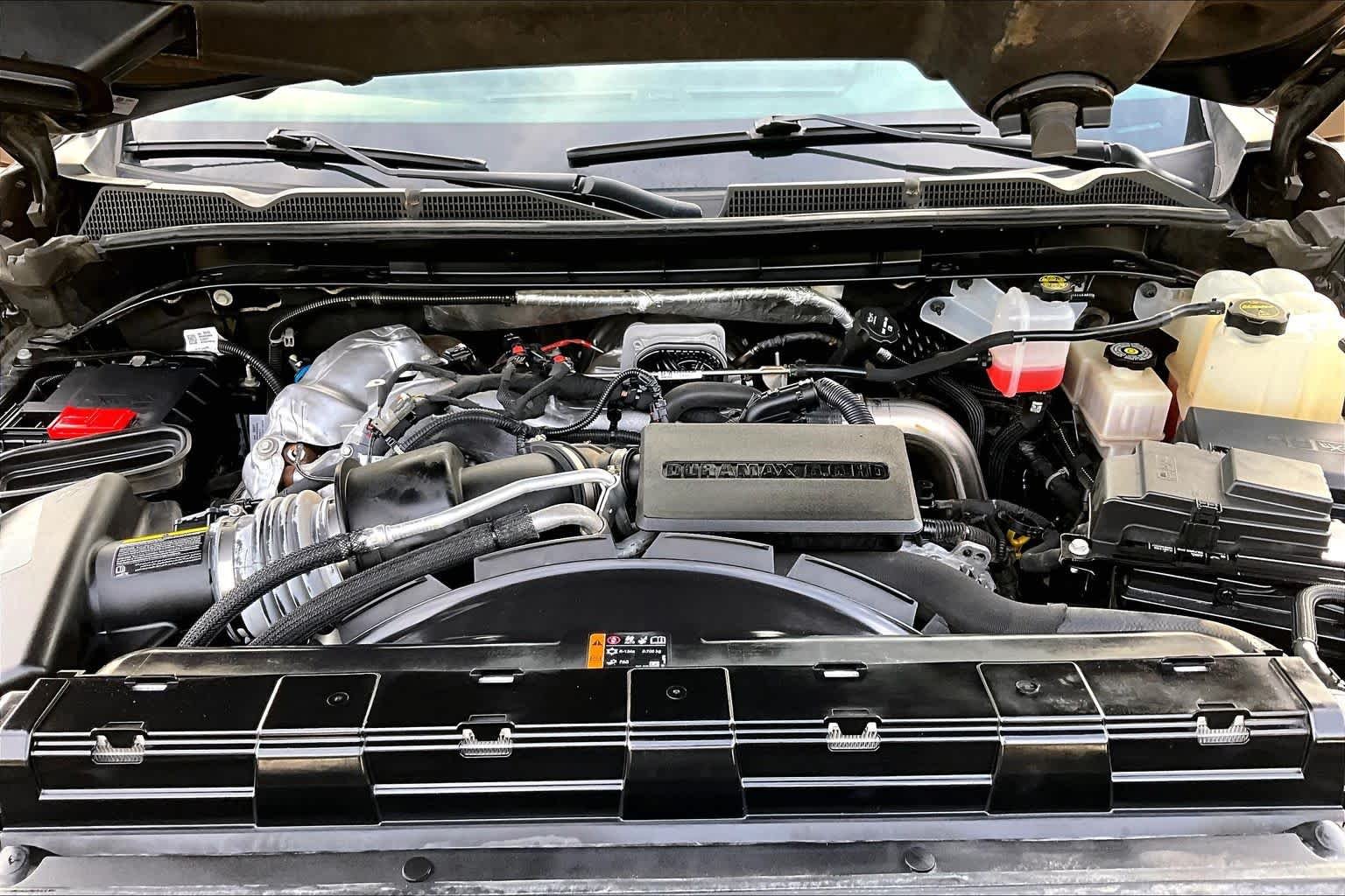 Used 2024 Onyx Black GMC Denali Ultimate image 32