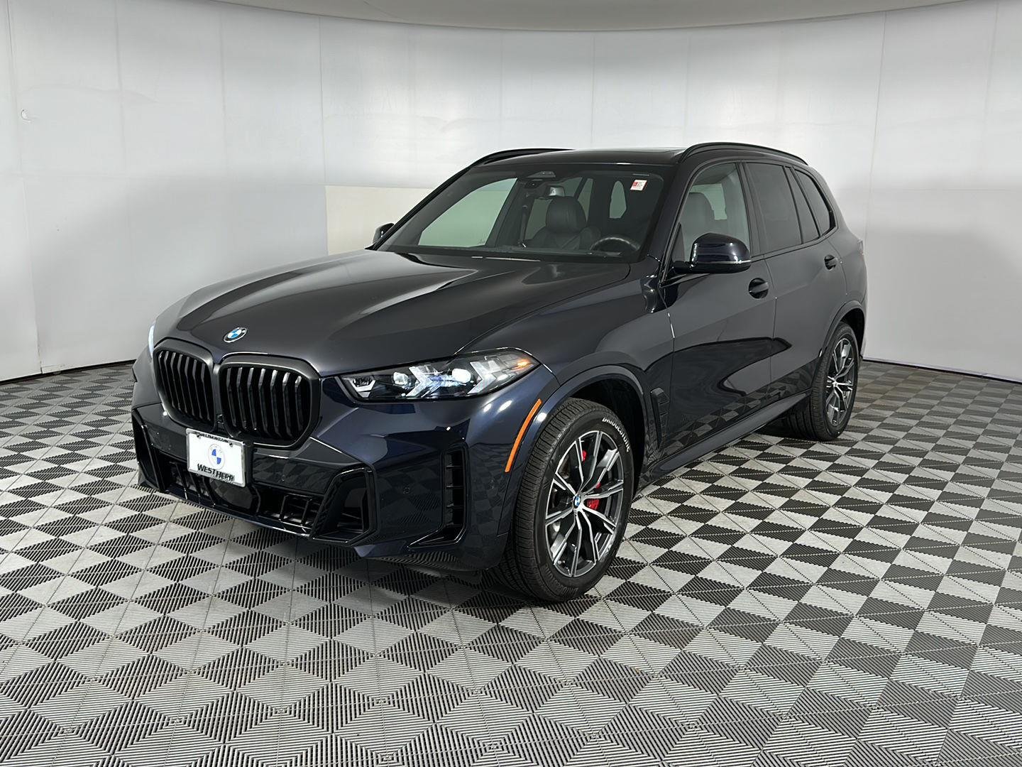 New 2026 Carbon Black Metallic BMW xDrive40i image 6