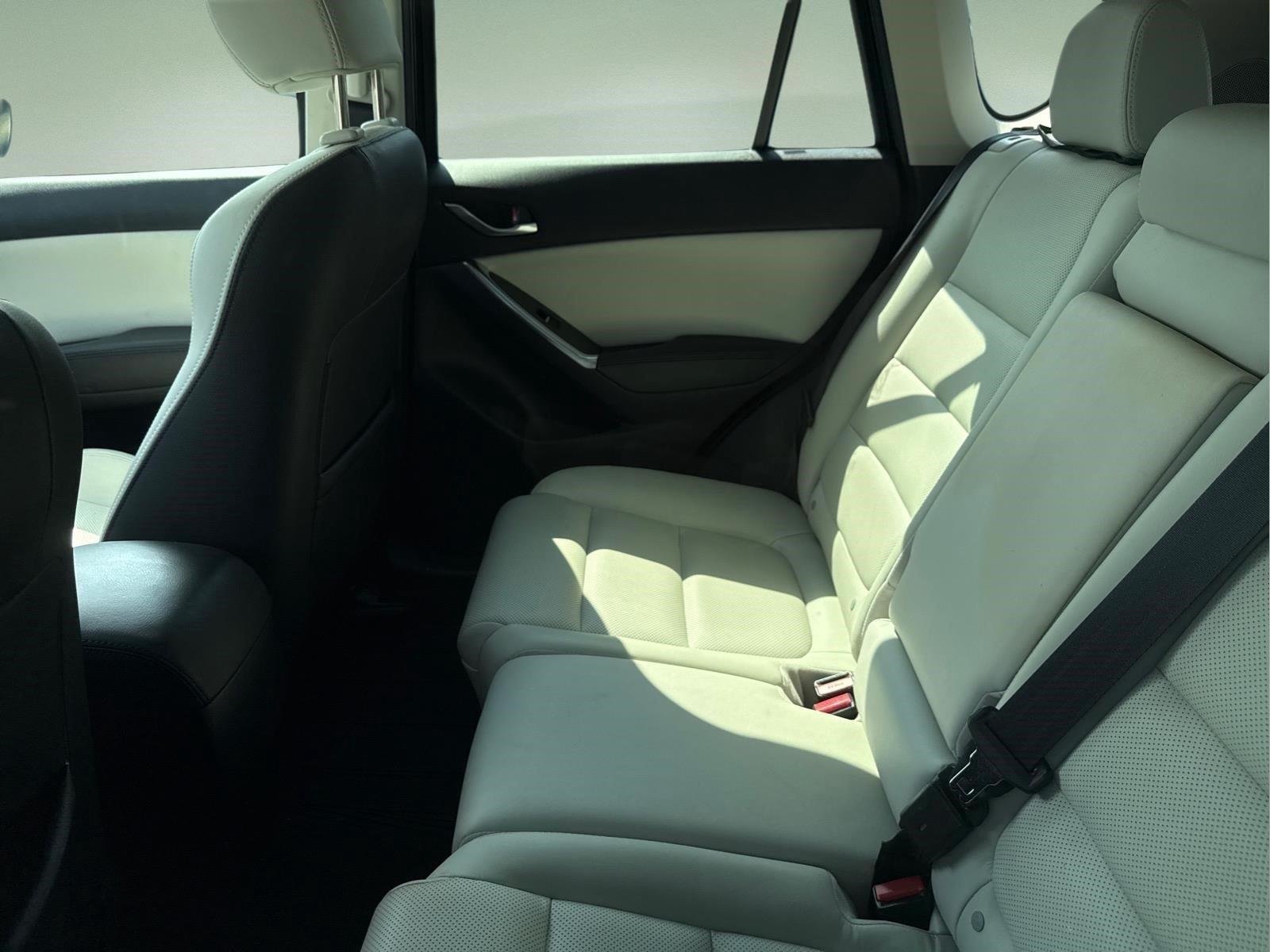 Used 2016 Jet Black Mica Mazda Grand Touring image 6
