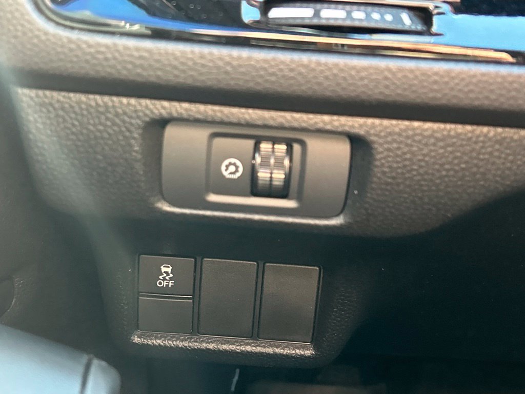 Used 2025 Blue Lagoon Pearl Honda Sport image 23