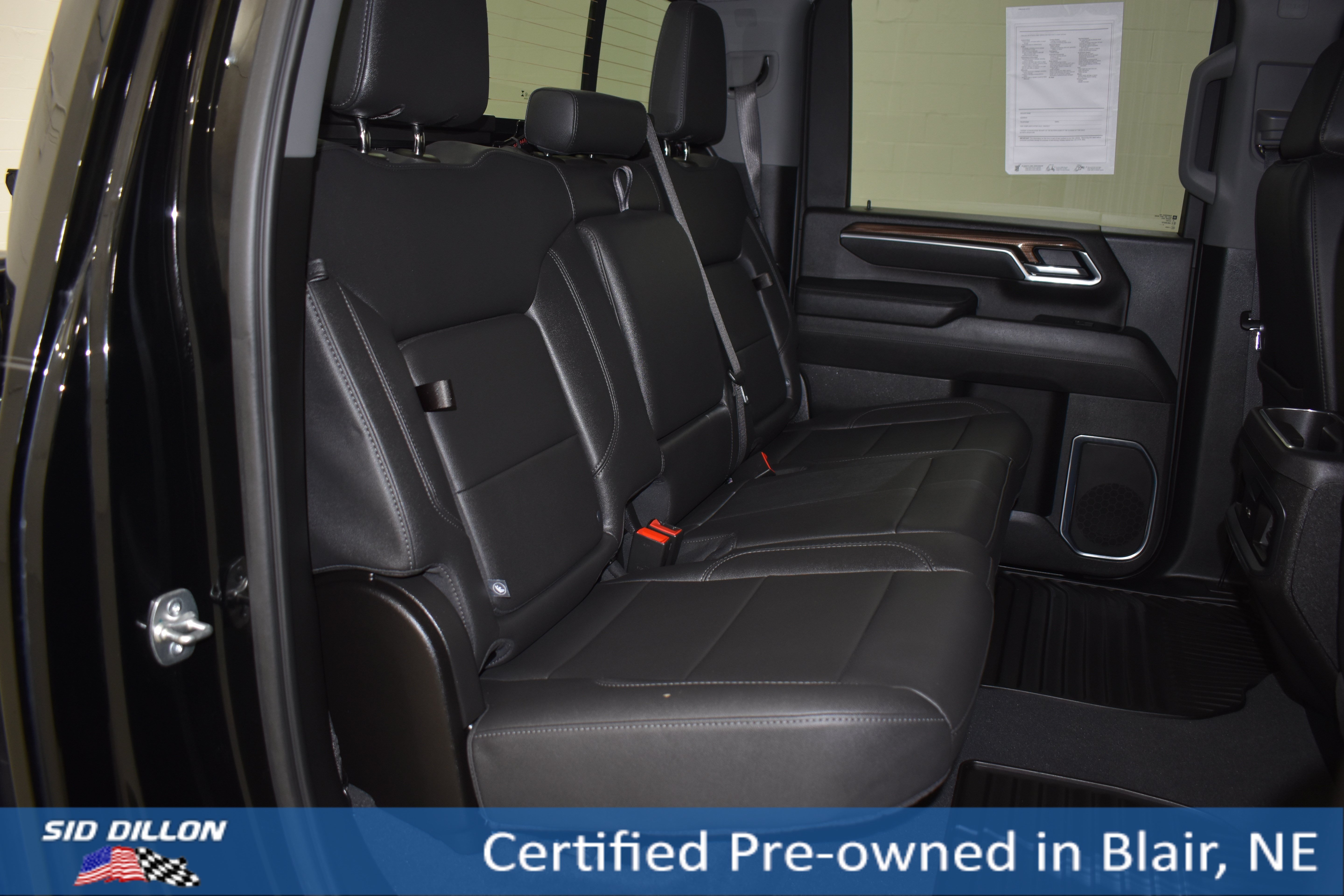 Used 2025 Black Chevrolet LT image 10