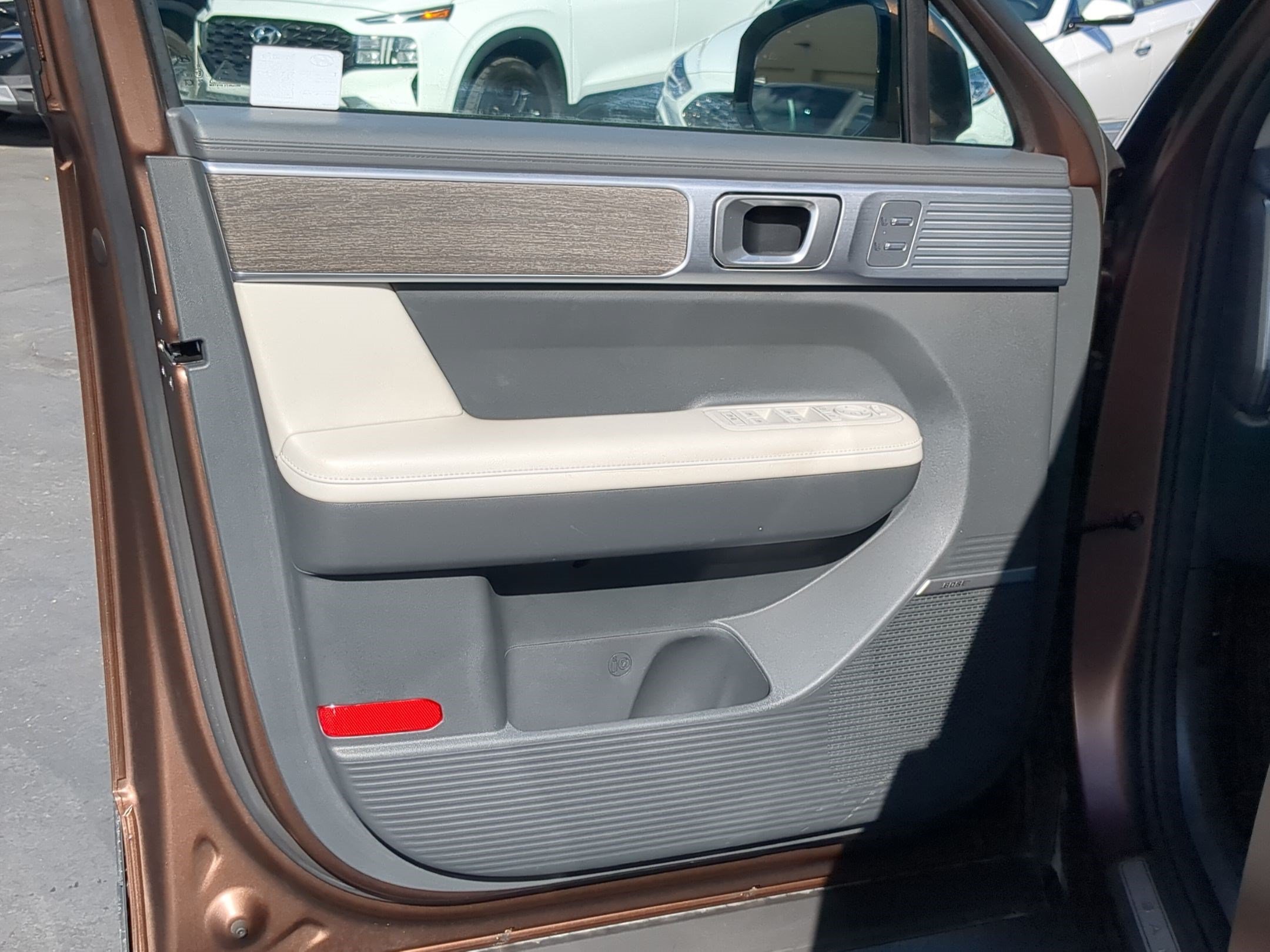 Certified Used 2024 Earthy Brass Matte Hyundai Calligraphy image 12