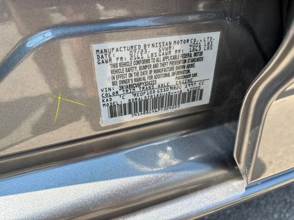Used 2023 Gray Nissan SV image 11