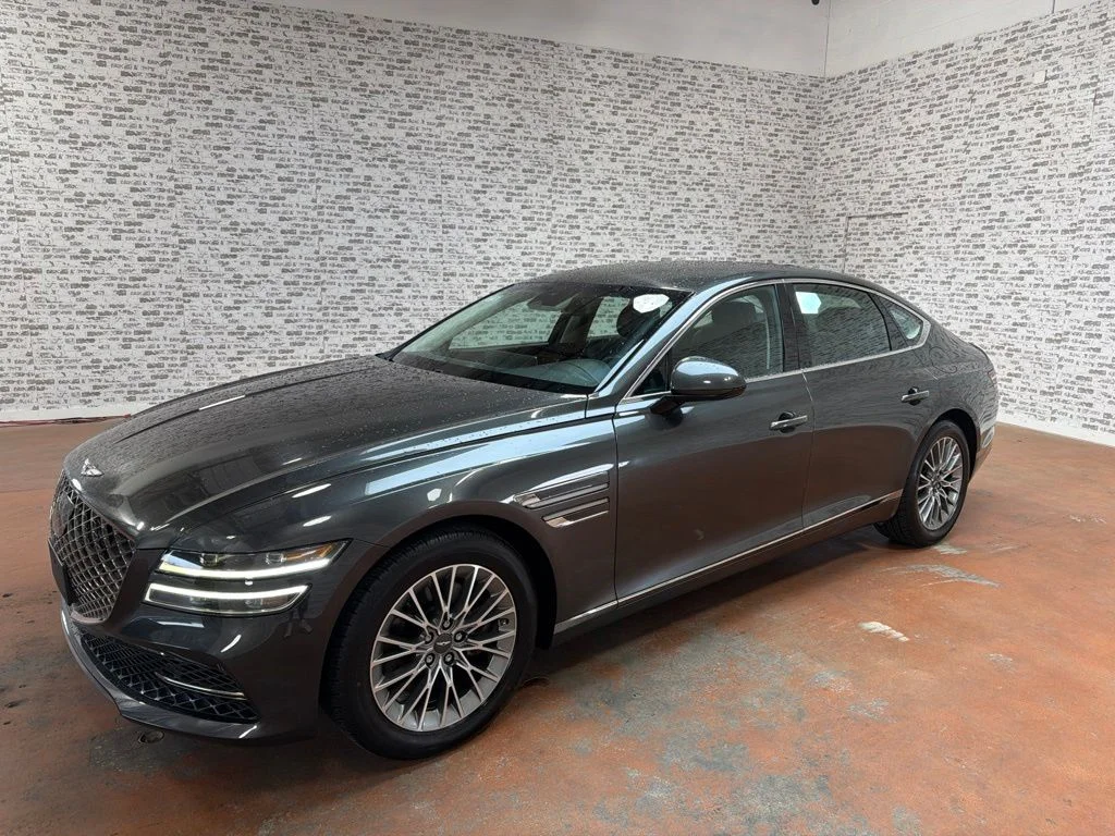Used 2023 Gray Genesis 2.5T image 3