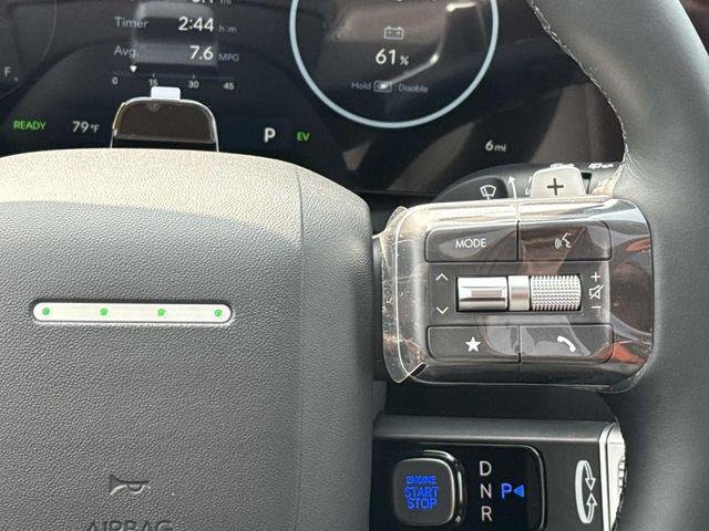 New 2026 White Hyundai SEL Premium 7P image 23