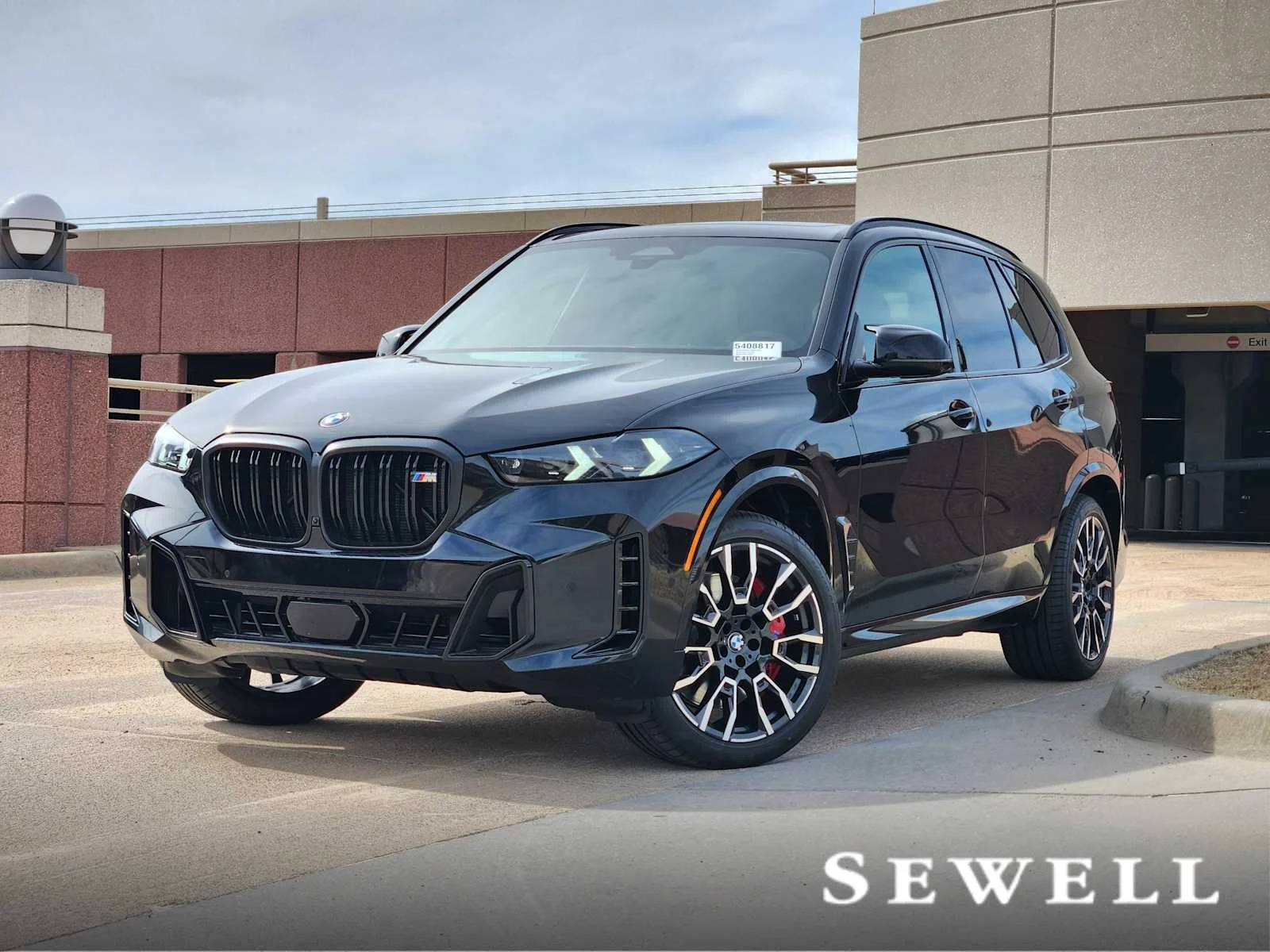 2026 BMW X5 M60i's photo