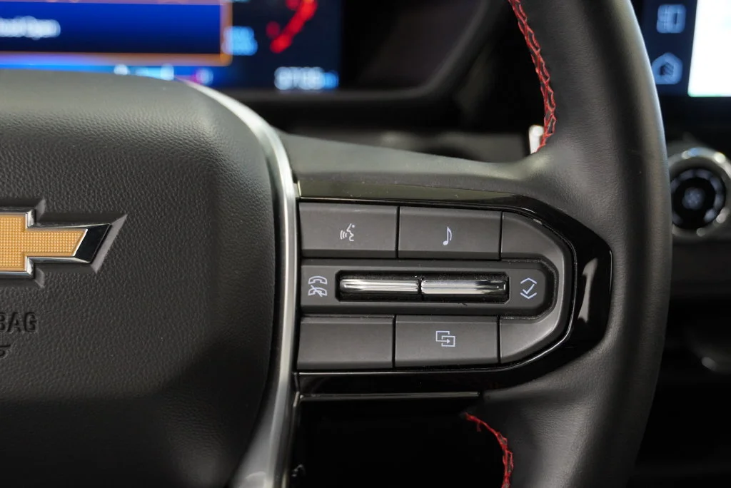 Used 2025 Black Chevrolet WT/LT image 29