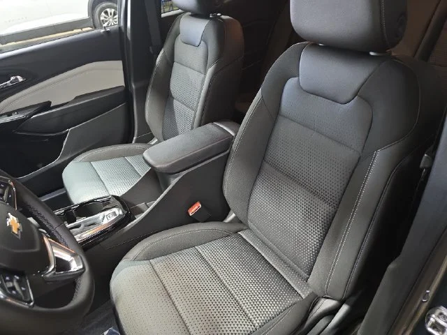 2026 Chevrolet Trax LT - Photo 17