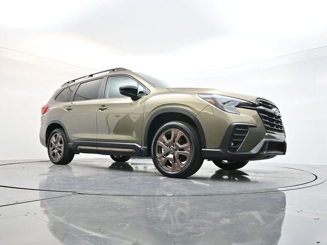 Used 2025 Green Metallic Subaru Limited Bronze Edition image 42