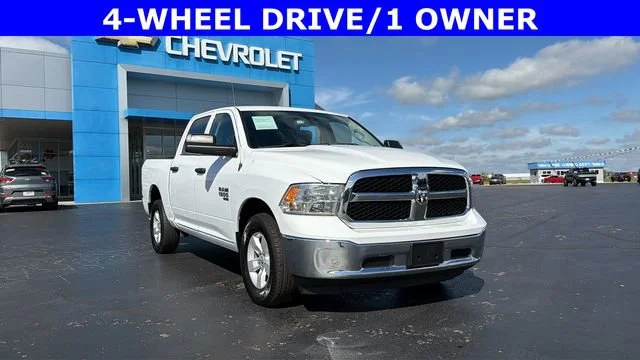 2023 RAM 1500 Classic SLT 4x4 Crew Cab 5'7's photo