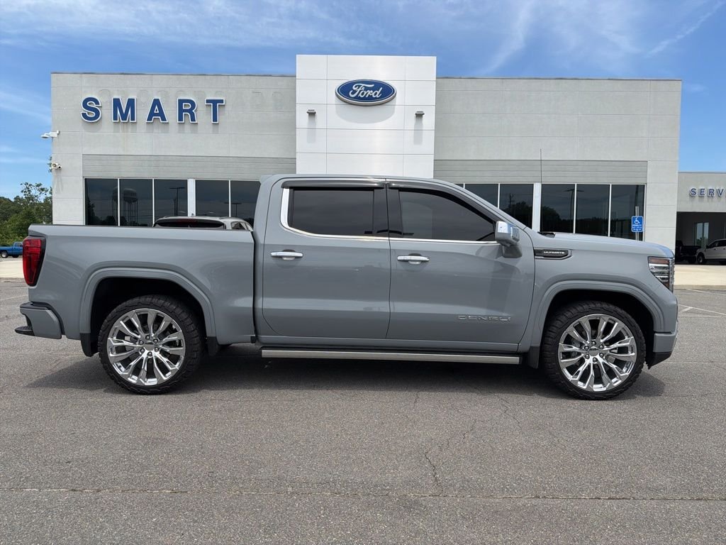 2025 GMC Sierra Denali Ultimate 4WD Crew Cab Short Box's photo