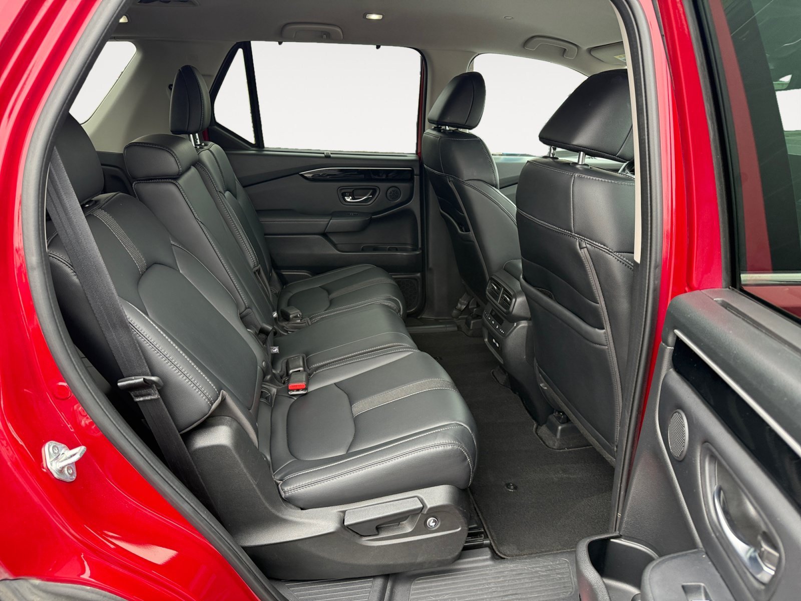 Certified Used 2023 Radiant Red Metallic II Honda EX-L image 18