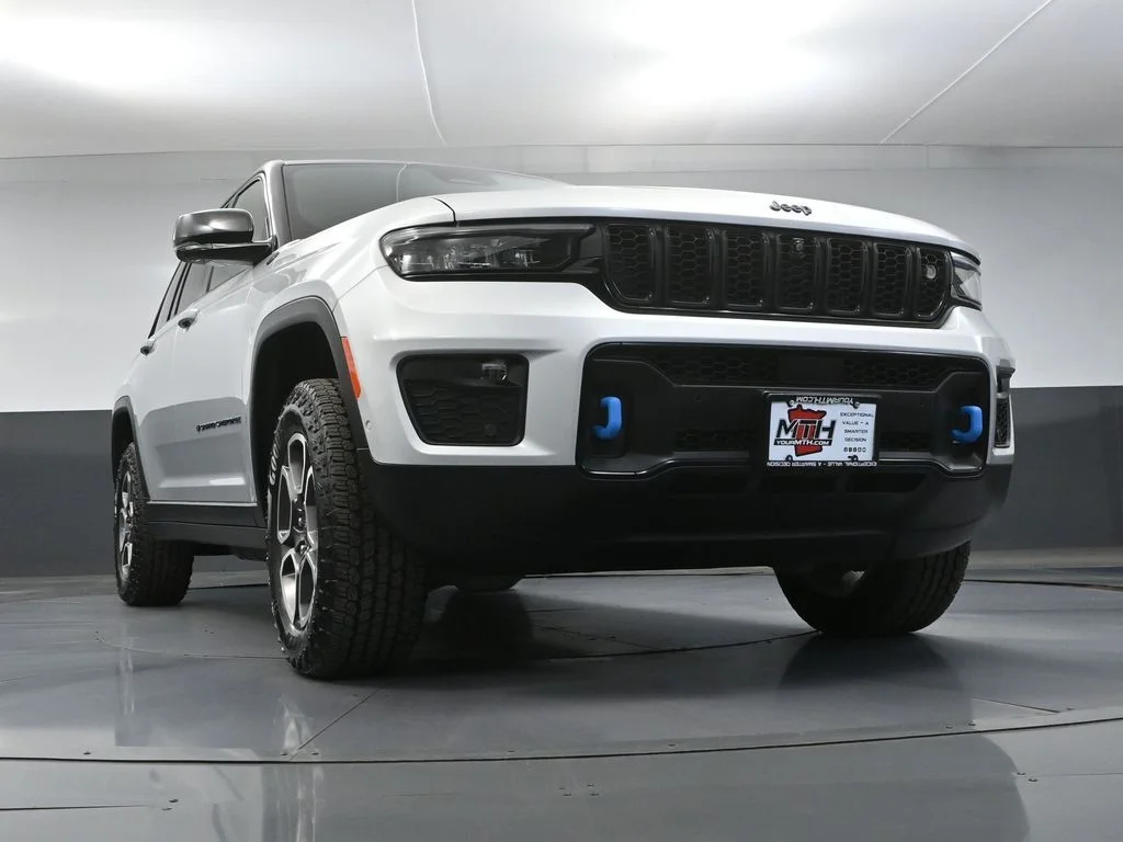 Certified Used 2023 Silver Jeep Trailhawk 4xe image 57