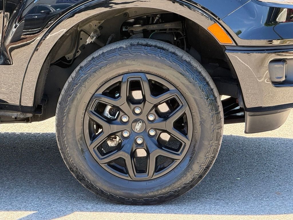 Used 2023 Black Ford XLT image 6