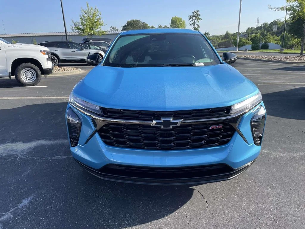 New 2026 Marina Blue Metallic Chevrolet 1RS image 2