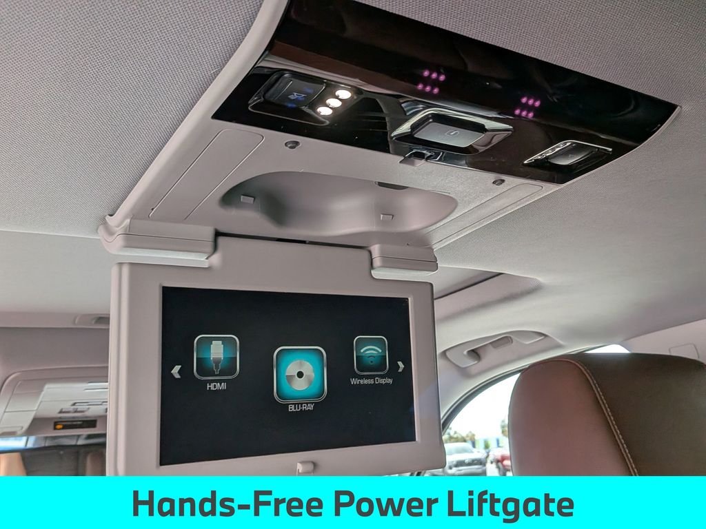 Used 2019 Black Chevrolet Premier image 26