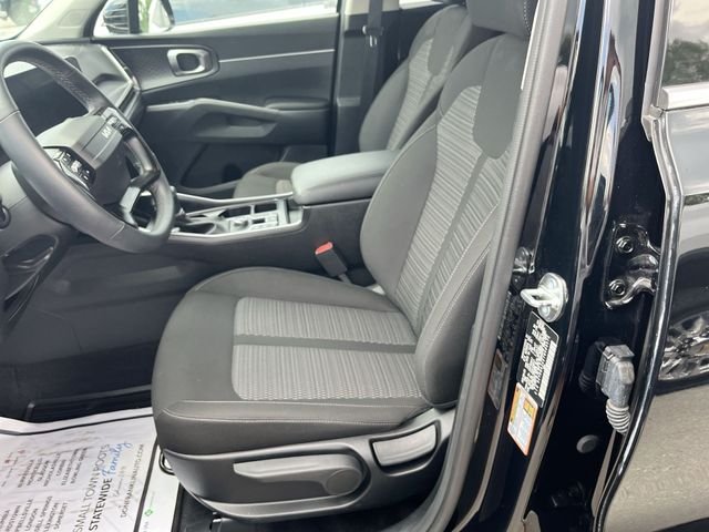 Used 2026 White Hyundai SEL image 37