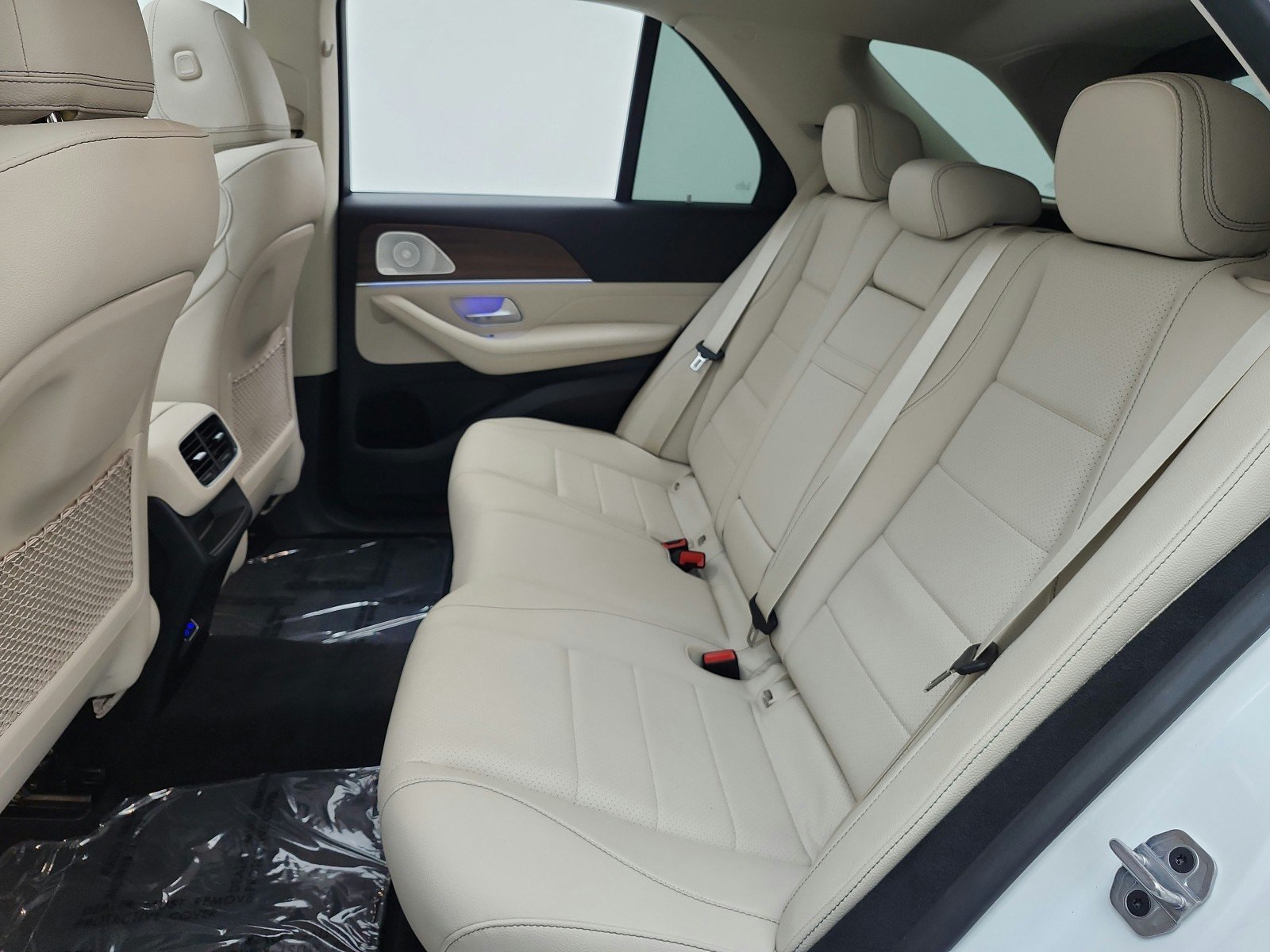 Used 2024 Polar White Mercedes-Benz GLE 350 4MATIC® SUV image 22