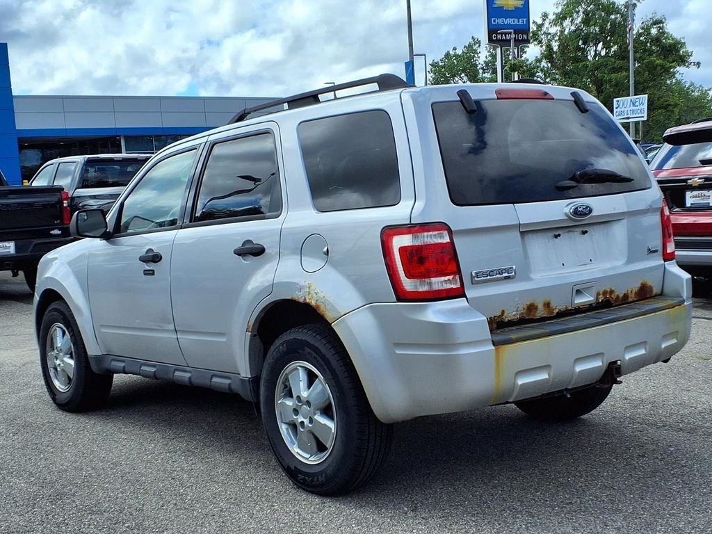 Used 2011 Silver Ford XLT image 6