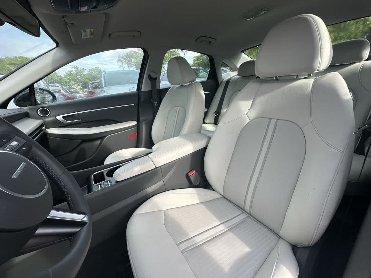 New 2025 Carbon Blue Hyundai SEL image 14