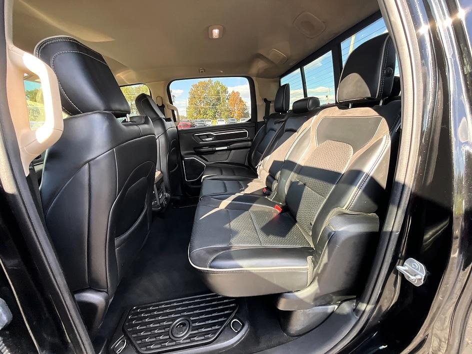 Used 2019 Black Ram Laramie image 29