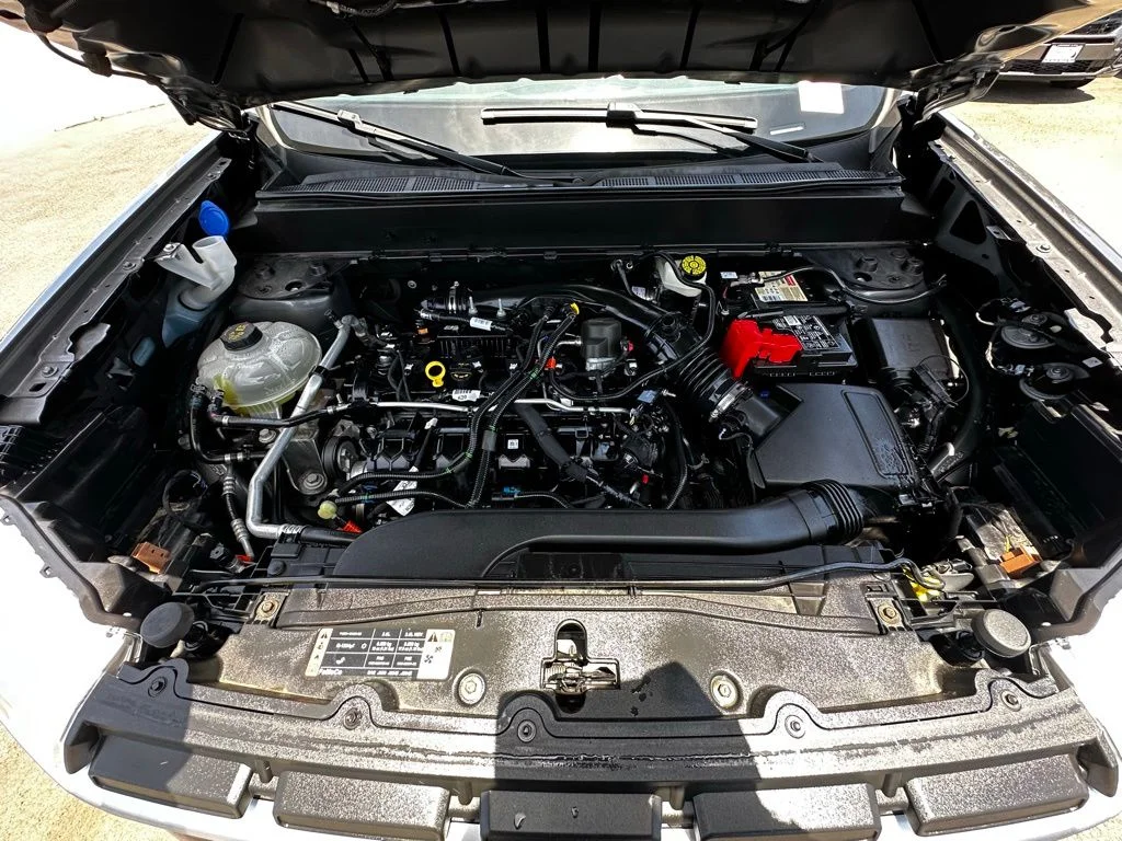 Used 2022 Gray Ford Lariat image 16