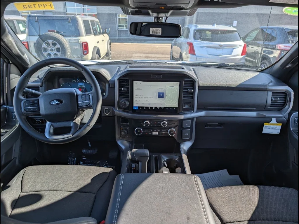 New 2026 Oxford White Ford XLT image 5
