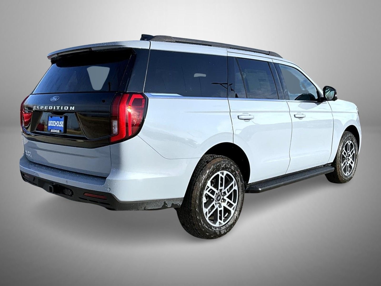 New 2026 Glacier Gray Metallic Tri-Coat Ford Active image 5