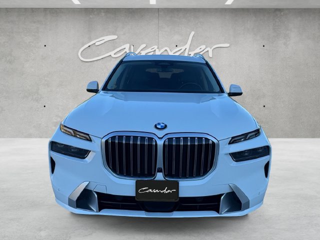 Used 2023 White BMW xDrive40i image 18