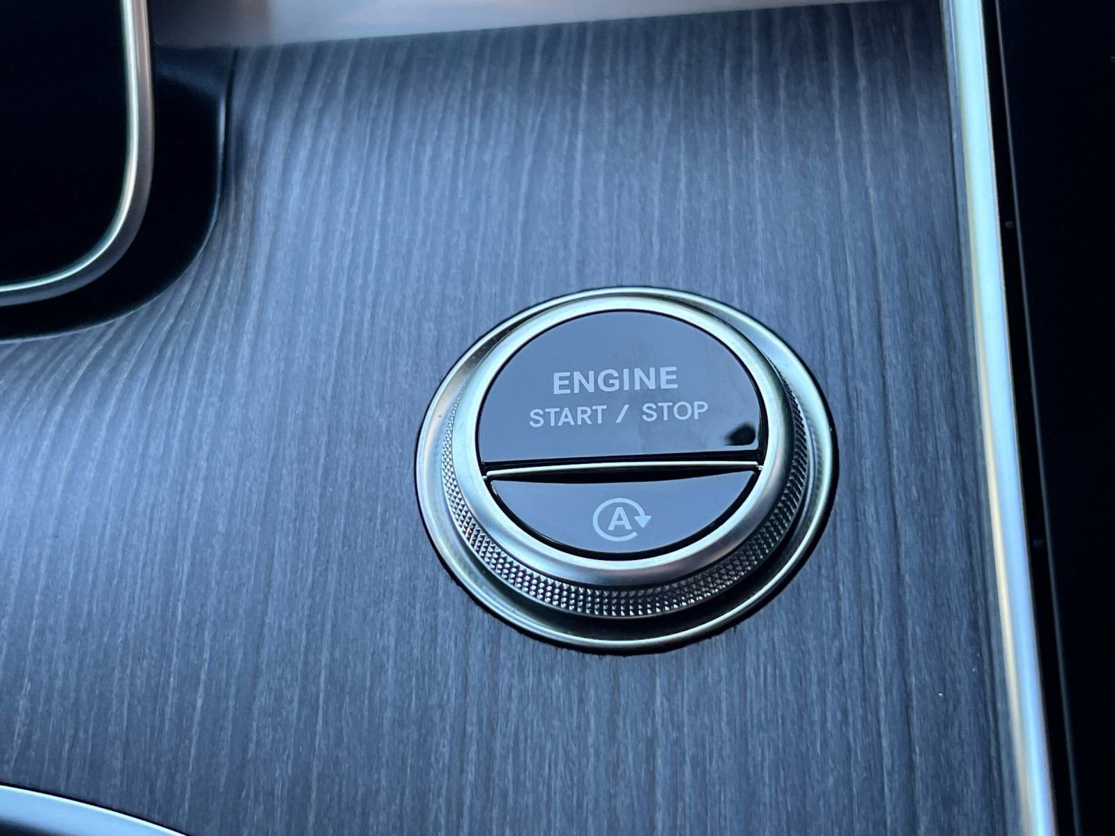 New 2026 Polar White Mercedes-Benz C 300 image 26