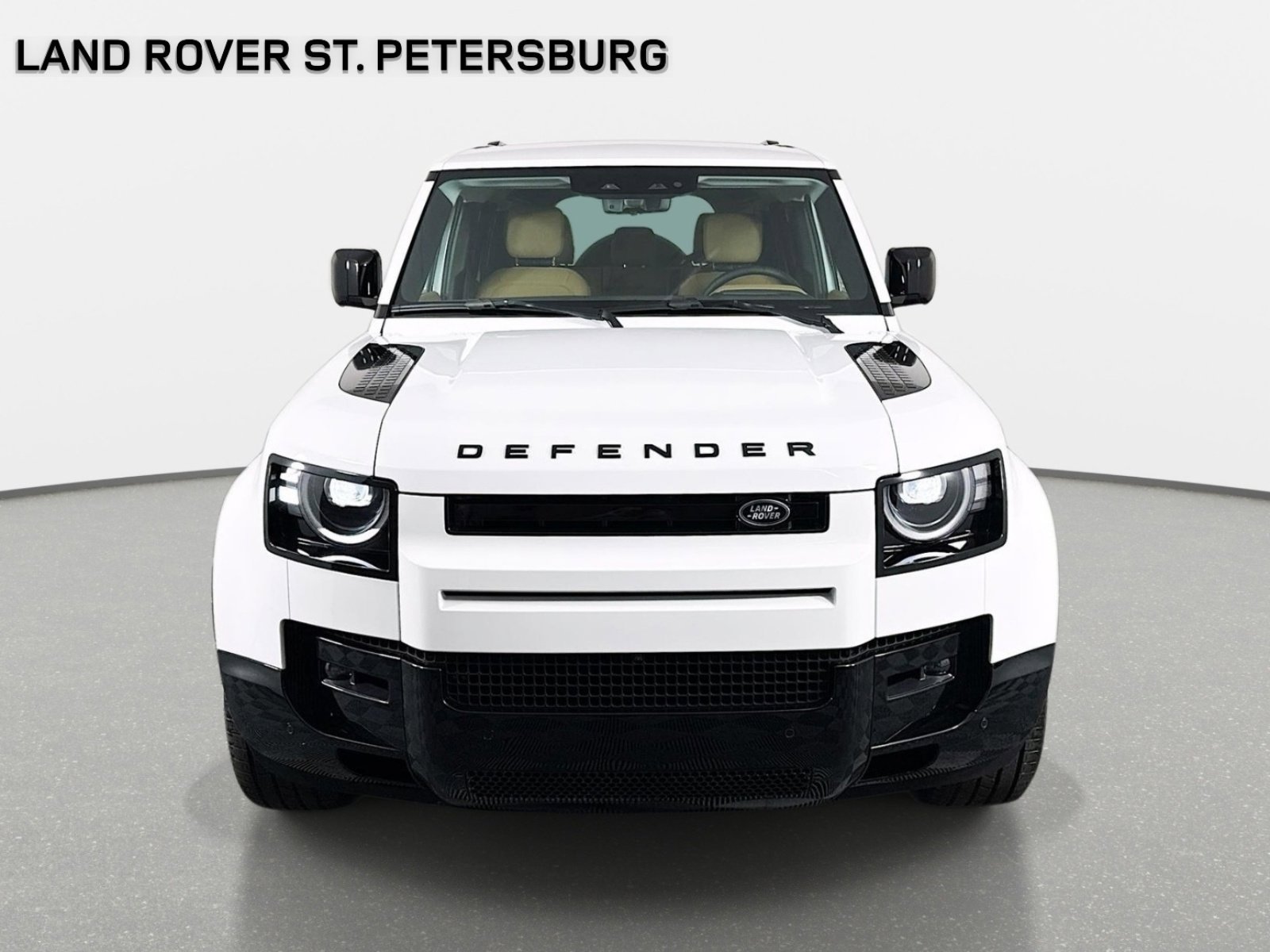 Used 2026 Fuji White Land Rover X-Dynamic SE image 2