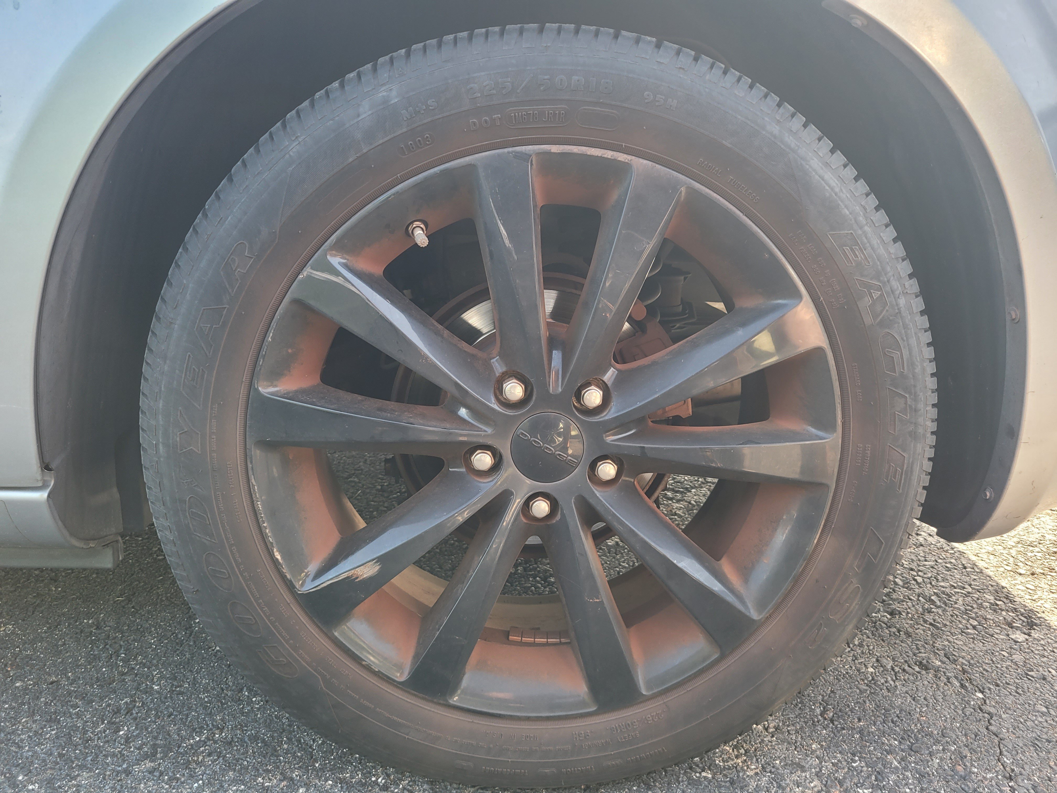 Used 2014 Billet Silver Metallic Clearcoat Dodge SXT image 8