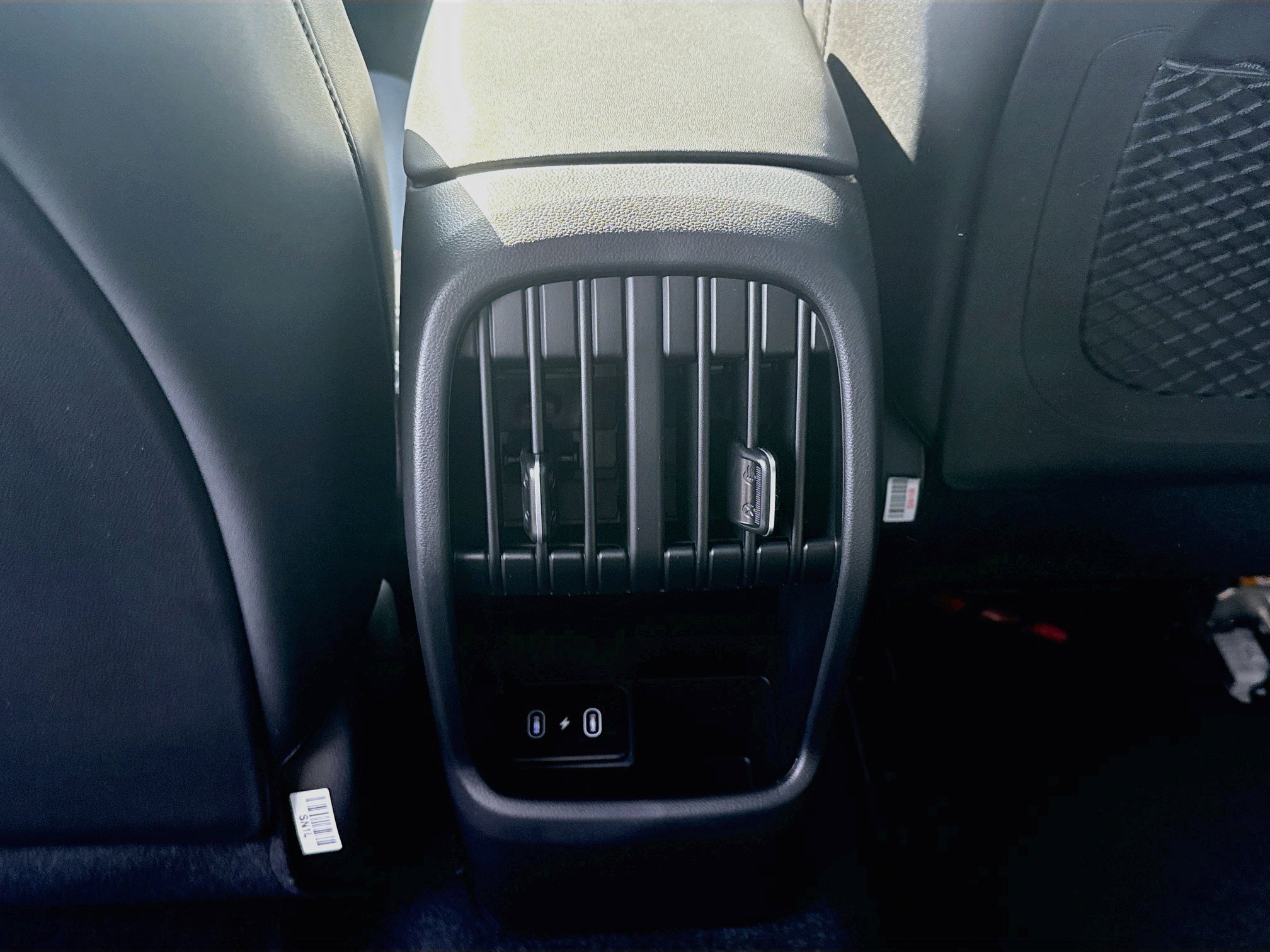 2026 Hyundai Kona Limited - Photo 38