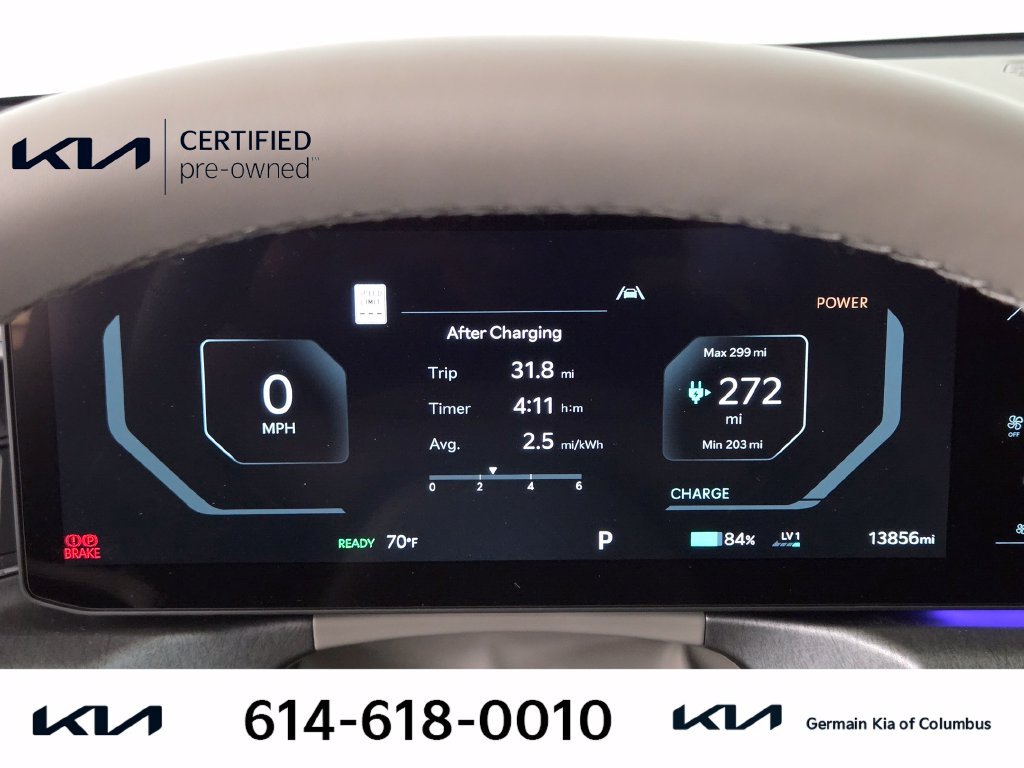 Used 2024 White Kia Land image 23