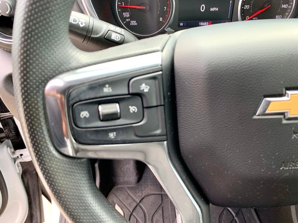 Used 2024 White Chevrolet LT image 30