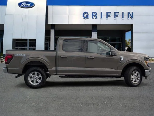 New 2026 Marsh Gray Ford XLT image 3