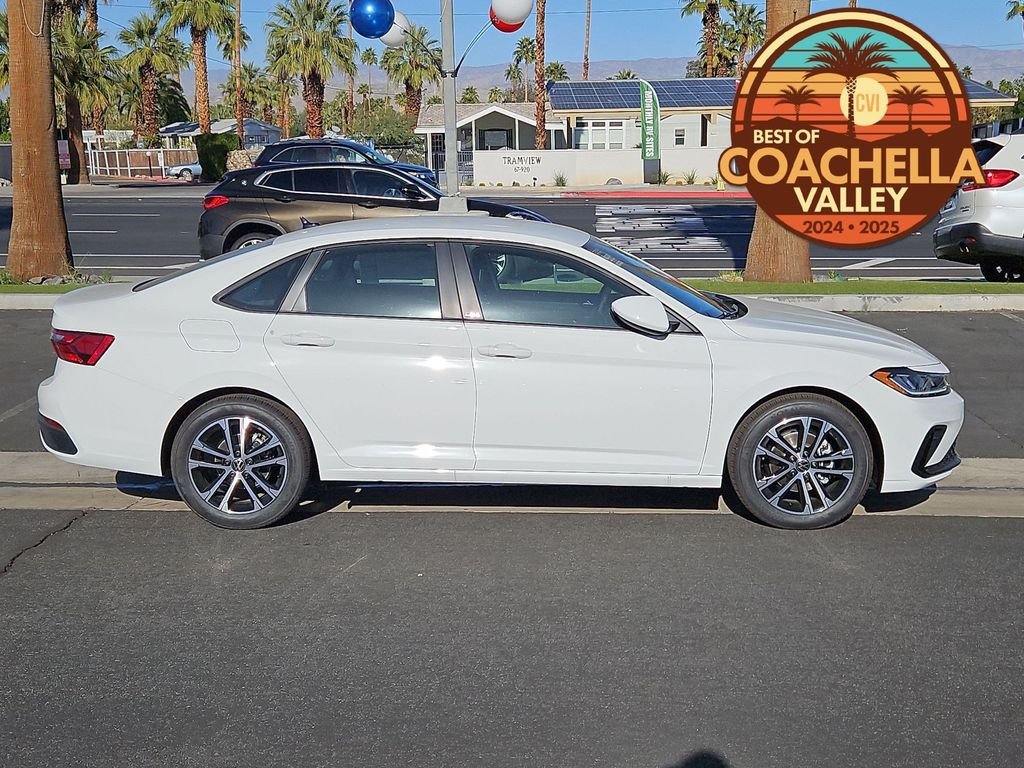 New 2026 White Volkswagen 1.5T Sport image 2