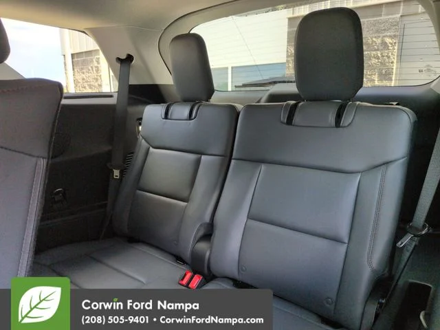 New 2026 Vapor Blue Ford Active image 27