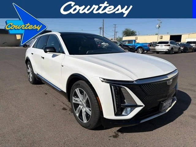 2024 Cadillac Lyriq Tech AWD's photo