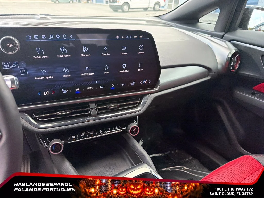 2024 Chevrolet Equinox EV RS - Photo 23
