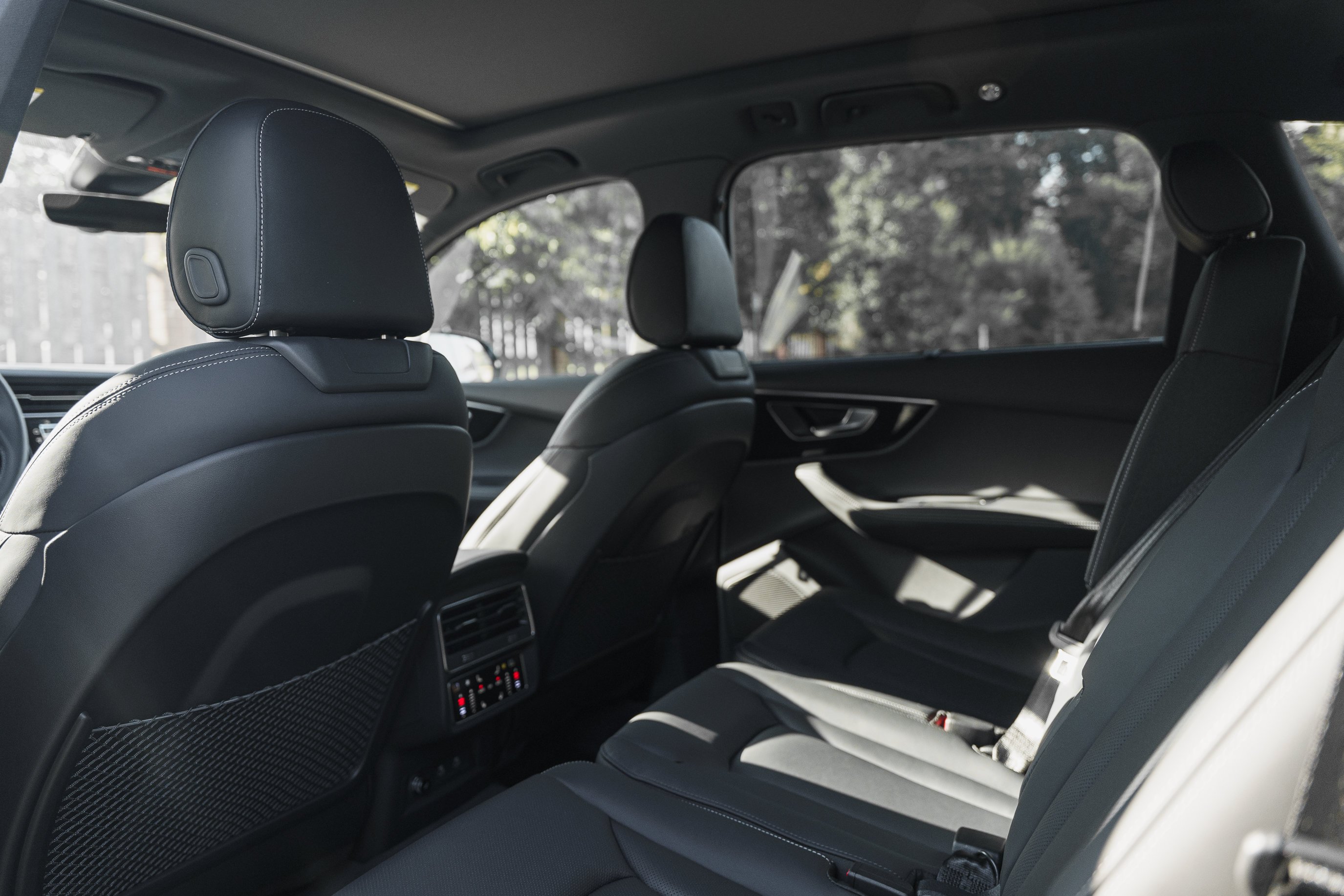New 2026 MYTHOS BLACK Audi  image 24