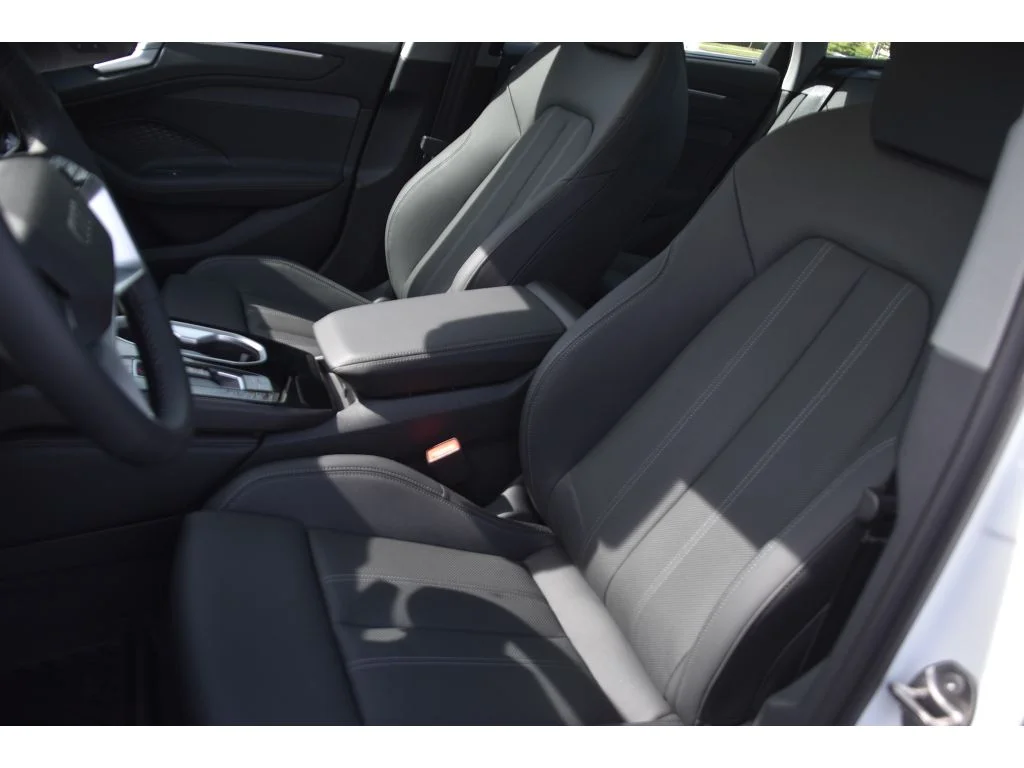 New 2026 Glacier White Metallic Audi Premium Plus image 12