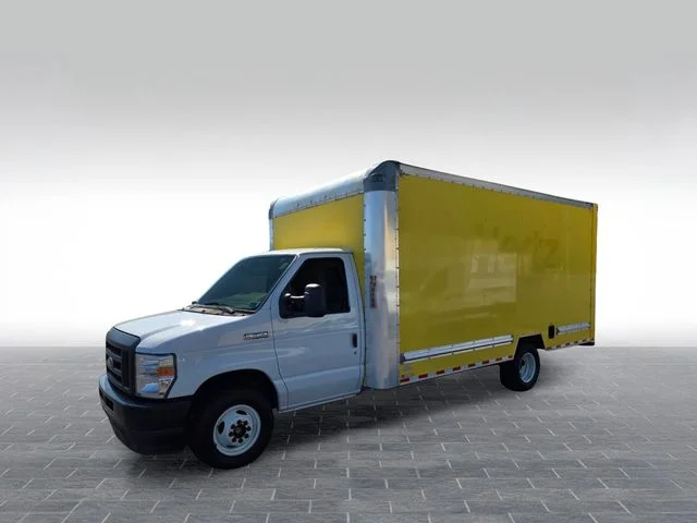 Used 2023 White Ford Base image 3