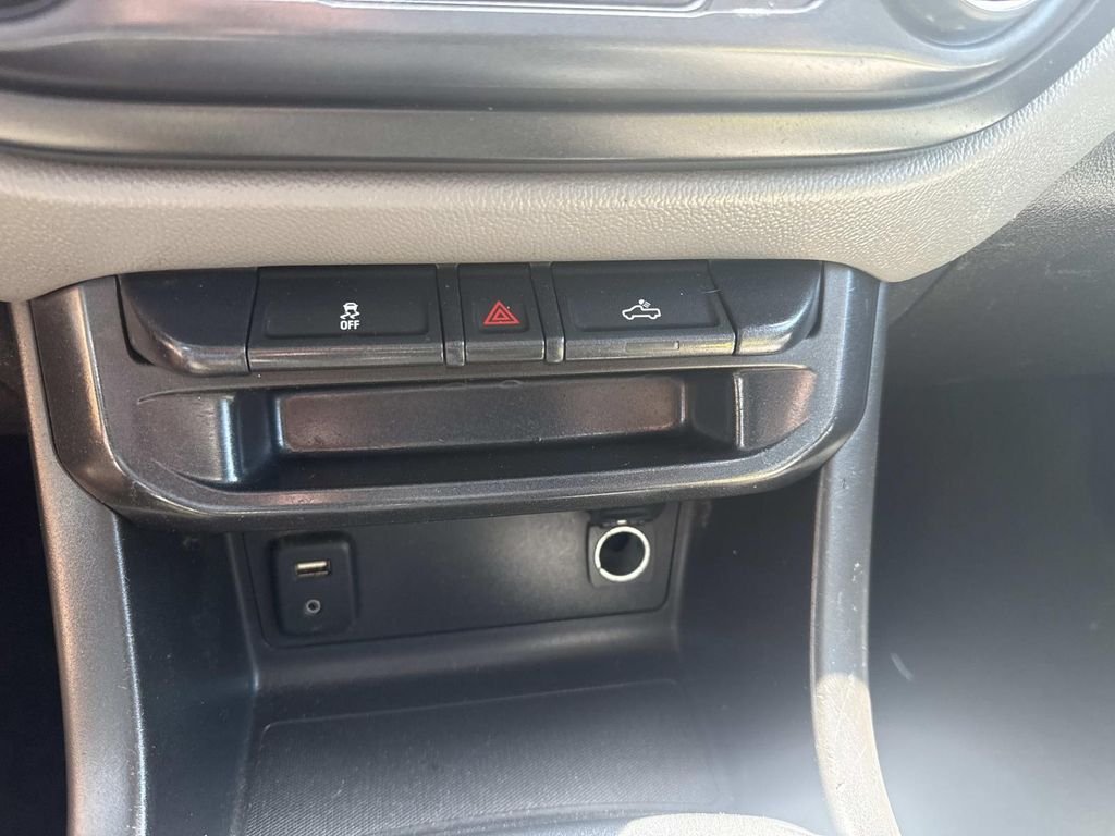 Used 2016 White Chevrolet Work Truck image 22
