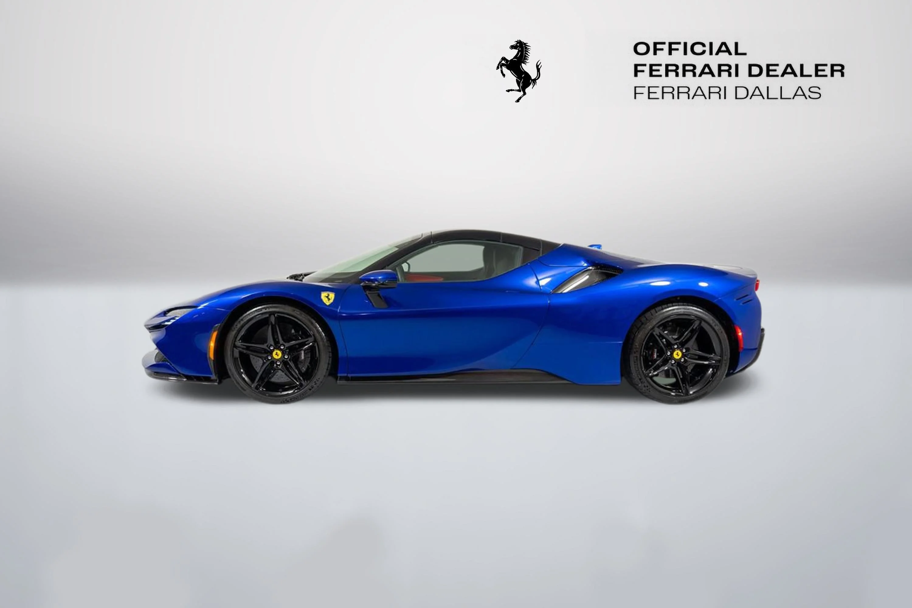 Used 2022 Extra Sample Ferrari Base image 12