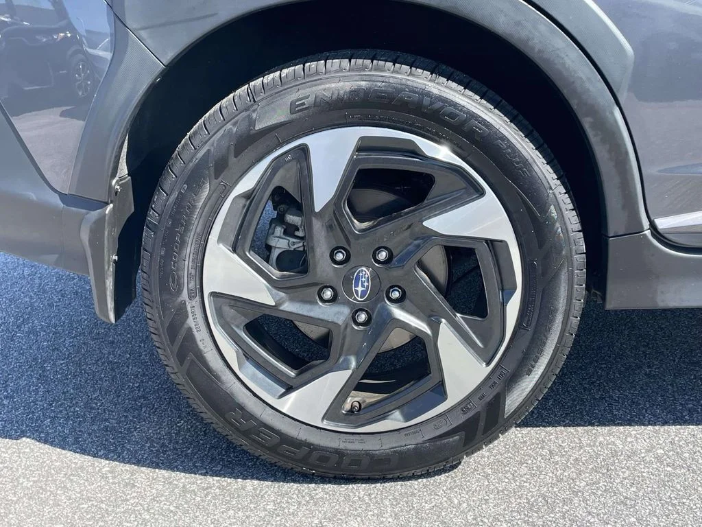Used 2024 Magnetite Gray Metallic Subaru Limited image 30