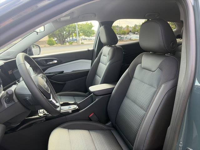 2026 Chevrolet Trax LT - Photo 15